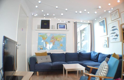 Stamsund Villa | Modern oceanfront villa in the centre of Lofoten