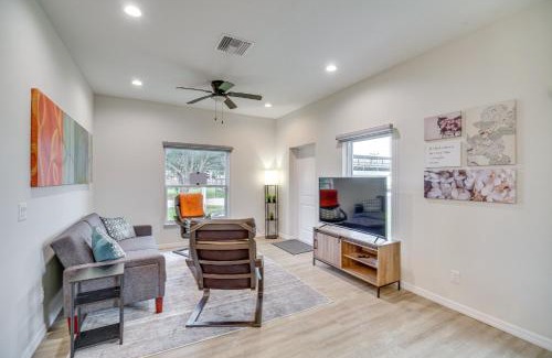 Okeechobee House | Modern Okeechobee Townhome with Backyard!