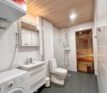 Tikkurila Apartment | Modern One bedroom with Sauna