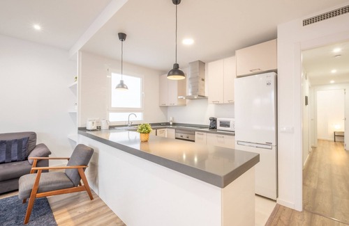 Jesus Apartment | ♥ Modern Penthouse with Private Terrace ♥