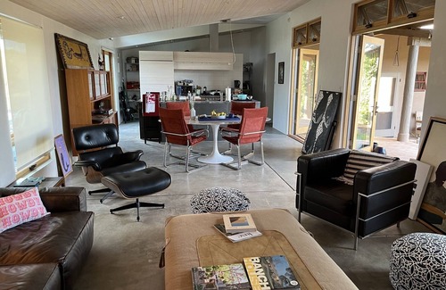 Canoncito House | Modern Ranch on 27 acres 18 min from Santa Fe