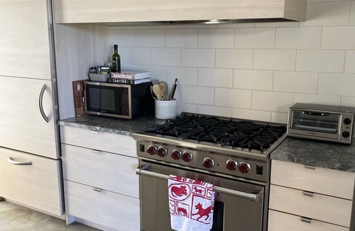 Canoncito House | Modern Ranch on 27 acres 18 min from Santa Fe