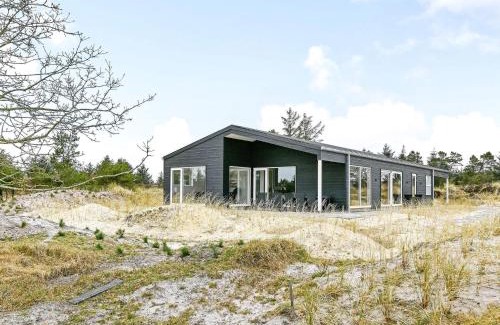 Grærup Strand House | Modern Retreat in Graerup - By Traum Ferienwohnungen