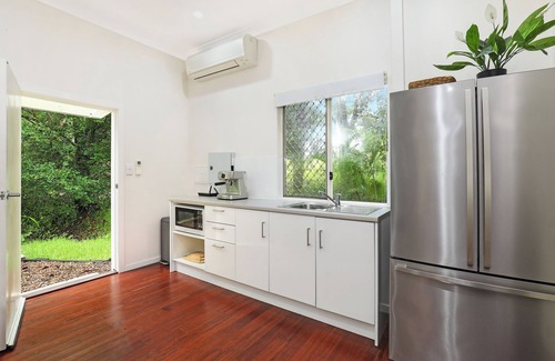 Rosemount Apartment | Modern retreat set amongst tropical garden, central to everything on the Coast.