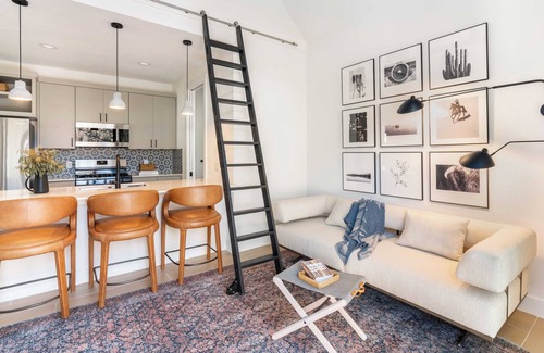 Bouldin Cottage | Modern Retreat w/Pool, Guest House & Deck Lounge Henley by Avantstay