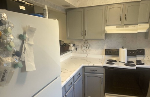 Coralville House | Modern Stays Rental presents this home to you. Make memories here!