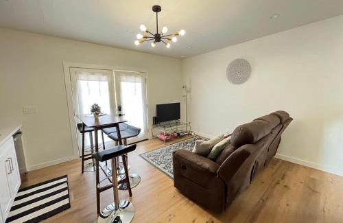 Marysville Resort | Modern Studio in MarysVille A Forest Haven