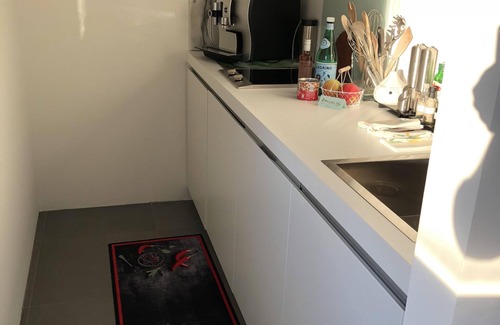 Ebersteinburg Apartment | Modern studio on the sun terrace above Baden-Baden