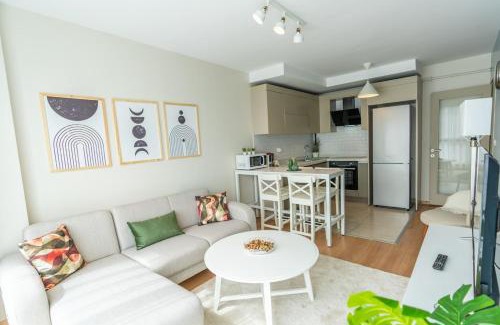 Uludag Apartment | Modern Stylish 2br Apt, Near Eyp Sultan Mosque