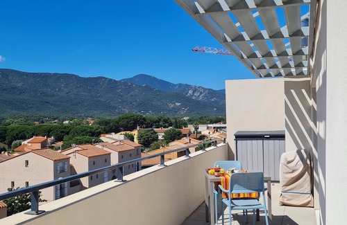 Argeles-sur-Mer Apartment | Modern T3 with large terrace, air conditioning and parking, 10 min from the beach