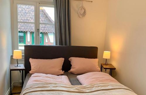 Wolfhagen Apartment | Modern trift auf Fachwerk - Wohnung mit 5 Schlafzimmern, 2 Bäder, Parkplatz