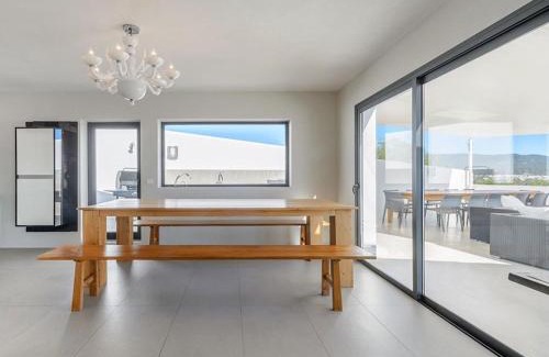 Cala Comte House | Modern Villa with sea views