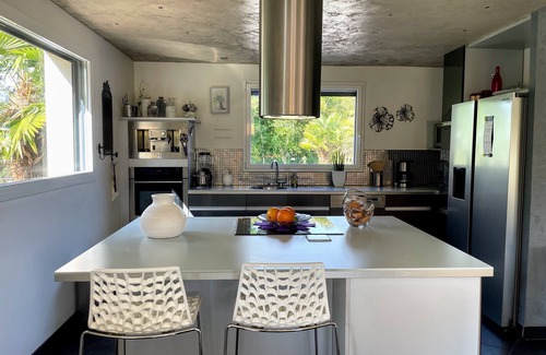 Locmaria-Grand-Champ Villa | Modern villa near Vannes, between sea and countryside.