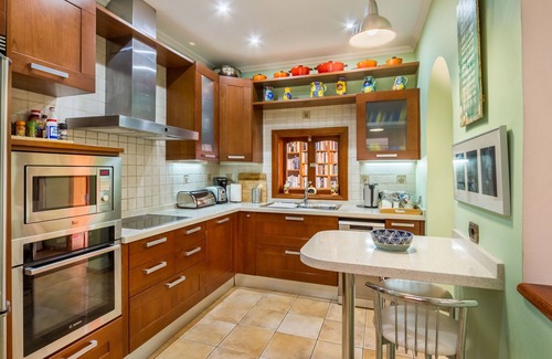 Maspalomas Villa | Modern Villa/Heated Private Pool & Garden/smart TV/WiFi/near Beach/Dunes/Shops