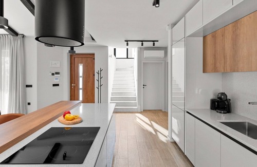 Kadumi Villa | Modern Villa Pedena Kadumi with swimming pool, jacuzzi and sauna