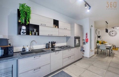 Zabbar Apartment | Modern Żabbar home with Backyard + Garage Spot!