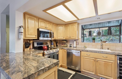 Zephyr Cove House | "Modern" Zephyr, 3 mins to beach, 7 mins to Heavenly, Casinos