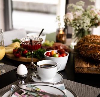 Fiskabygd Hotel | Moens Motell