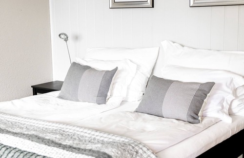 Fiskabygd Hotel | Moens Motell