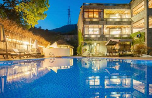 Moganshan Villa | Moganshan 107 Courtyard B&B