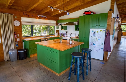 Pakawau Cottage | Mohua - Pakawau Holiday Home