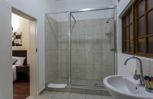 Chingola Hotel | Mokorro Hotel