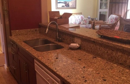 Maunaloa House | MOLOKAI Paniolo Hale D3 Oceanview 1B/2BT Townhouse