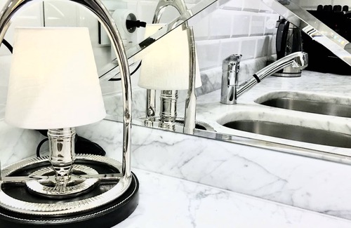 Old Town Apartment | MONDRIAN Luxury Suites & Apartments Old Town Market Square