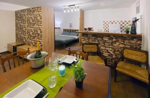 Cremeno Apartment | Monolocale con bagno turco e spazio esterno Studio apartment with turkish bath and external space