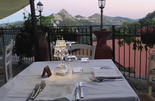 Castelmezzano Bed & Breakfast | Monserrat