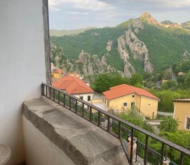 Castelmezzano Bed & Breakfast | Monserrat
