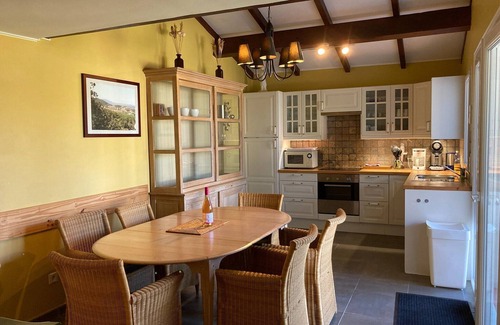 Montbrun-des-Corbieres Villa | Montbrun Vineyard Escape