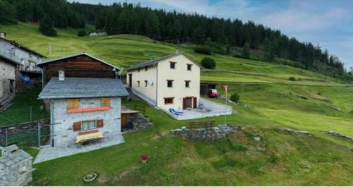 Poschiavo House | Monte Campell Dasura