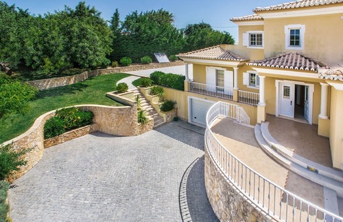 Pata de Cima House | Monte Sol V6 by Interhome