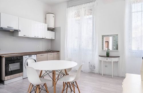 Porta Volta Apartment | Montello 10 C - Two Bedroom Apartment, Sleeps 6