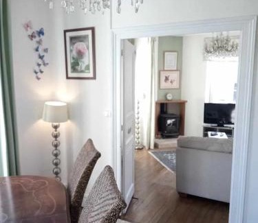 Montemboeuf House | Montemboeuf centre Town House free wifi