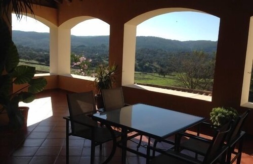 Aroche Cottage | Monterrey Rural Cottage for 6 people