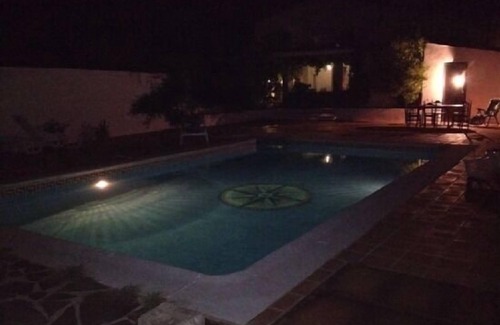 Aroche Cottage | Monterrey Rural Cottage for 6 people