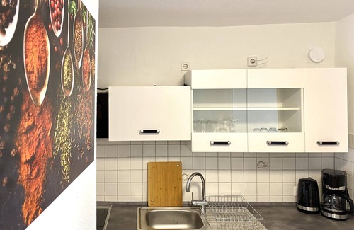 Aschersleben Apartment | ★ Monteur-Apartment up to 2 pers. ✔Balcony✔Grill✔Wifi✔NETFLIX