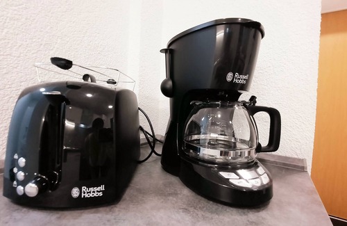 Aschersleben Apartment | ★ Monteur-Apartment up to 2 pers. ✔Terrace✔Grill✔Wifi✔NETFLIX