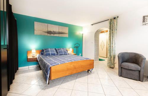 Mulsanne Apartment | Montino - Studio 5 min du circuit - Parking - Wifi