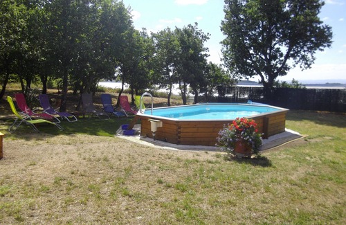 Montolieu Ski Chalet | Montolieu rental 2 pers. + possible young child with swimming pool