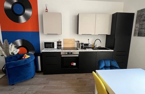 Jamin House | Montréal, Maison pétillante et accueillante