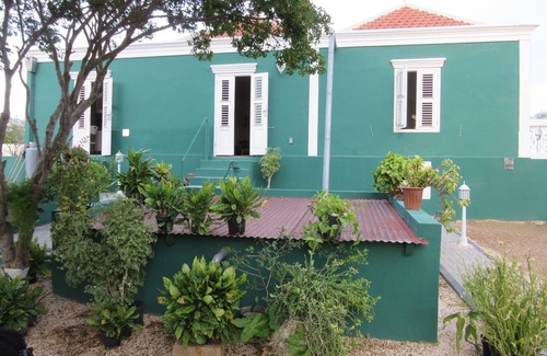 Montana House | Monumental House in quiet nature/surrounding