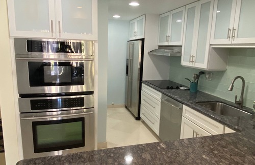 Largo Sound Village Condo | Moon Bay Condo with ammenities for everyone!