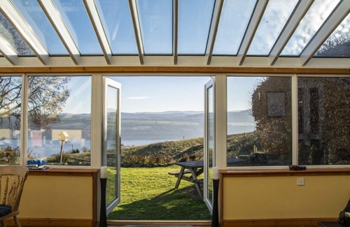 Scaniport Cottage | Mor Carraig - Stunning Views Of Loch Ness - Perfect For Families And Couples