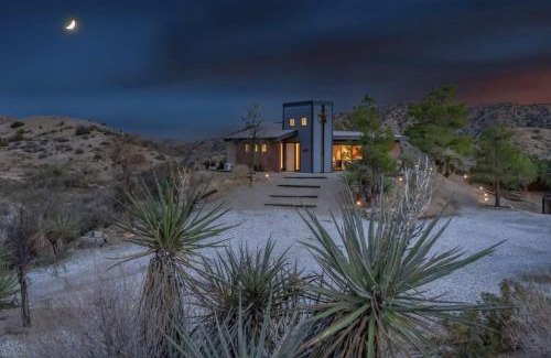 Morongo Valley House | Morongo Star Ranch - Rolling Country Hills w Pool