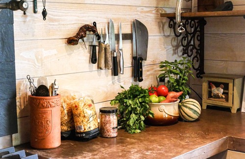 Marigny l'Eglise Ski Chalet | Morvan chalet overlooking Lac du Crescent