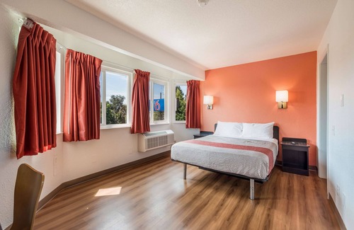 Rohnert Park Hotel | Motel 6 Rohnert Park, CA