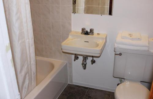 Blainville Hotel | Motel Boisé